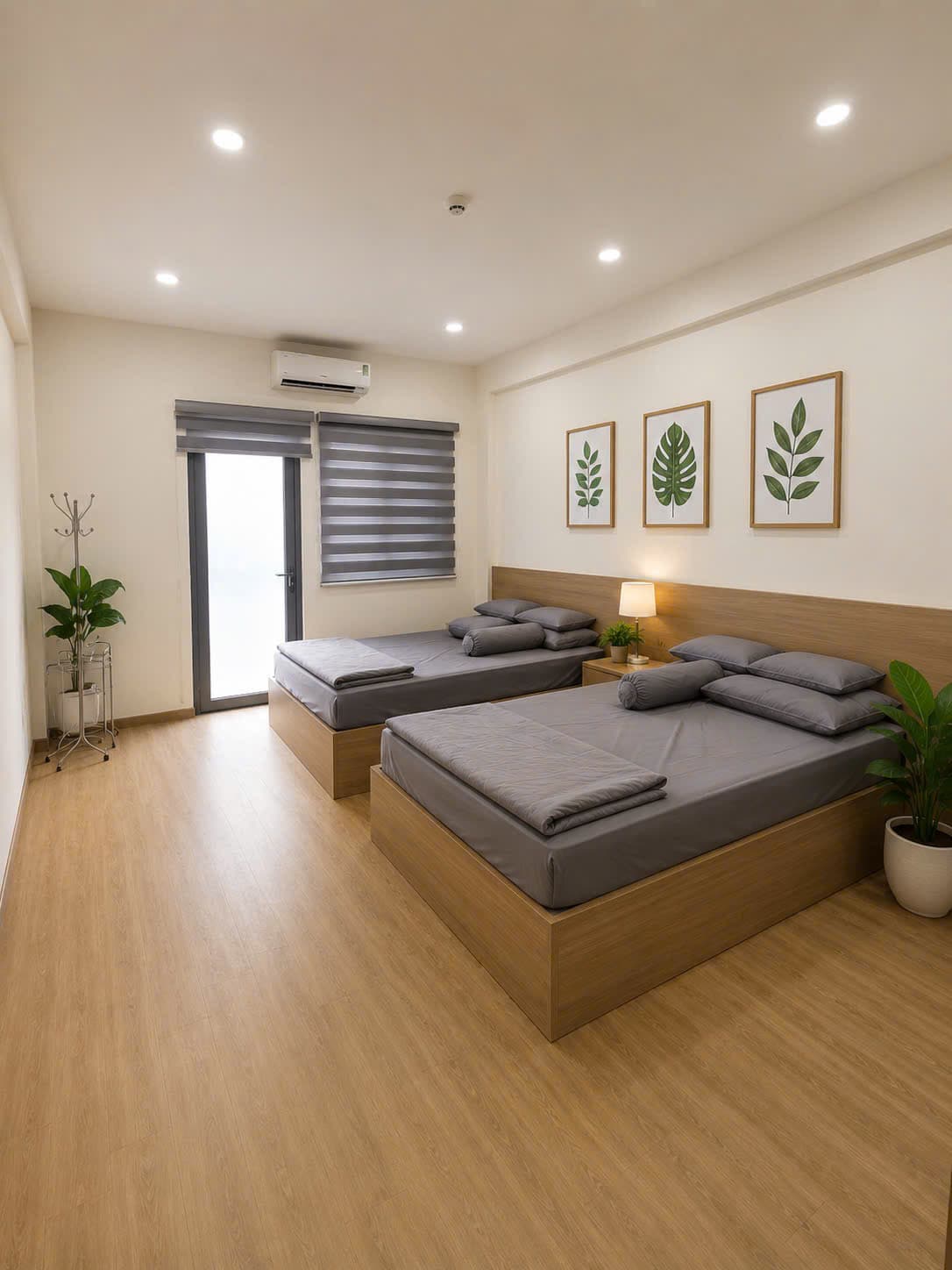 Phòng hai giường đơn, cửa ra ban công